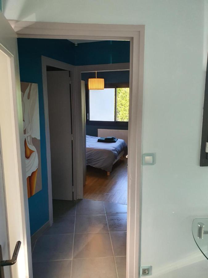 Studio Meuble Saint-Cyr-Au-Mont-D'Or Exteriér fotografie