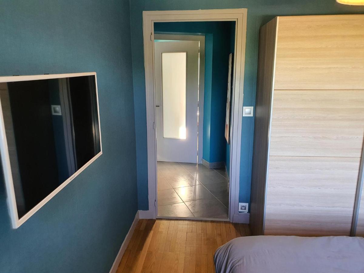 Studio Meuble Saint-Cyr-Au-Mont-D'Or Exteriér fotografie